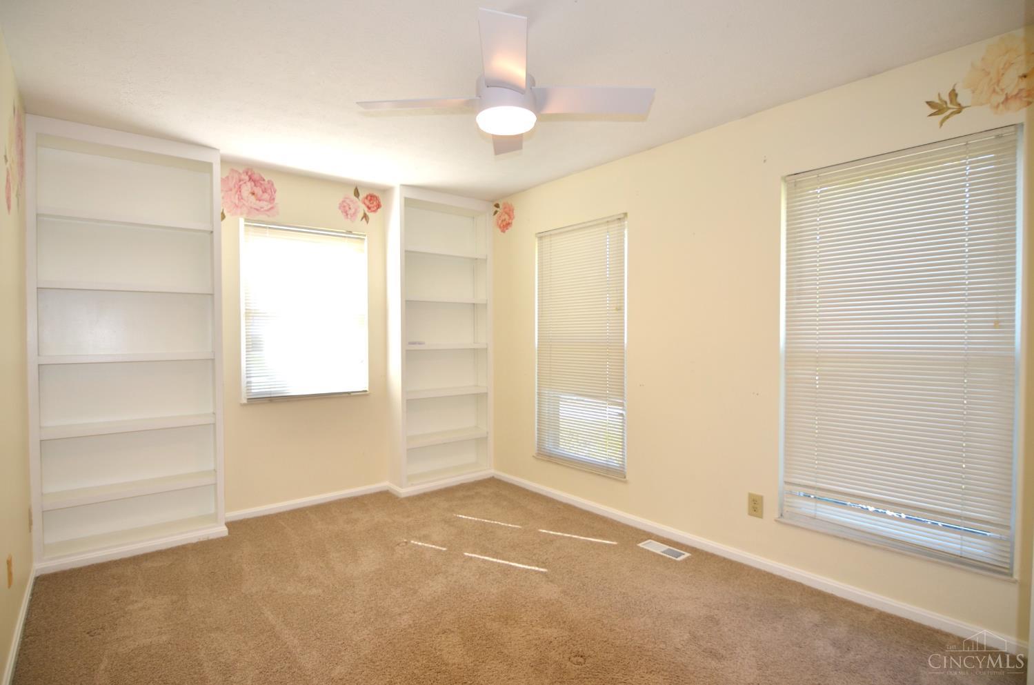 6355 Corbly Road, Unit 1 Cincinnati, OH 45230 - Photo 12 of 20 Gallery Image 12