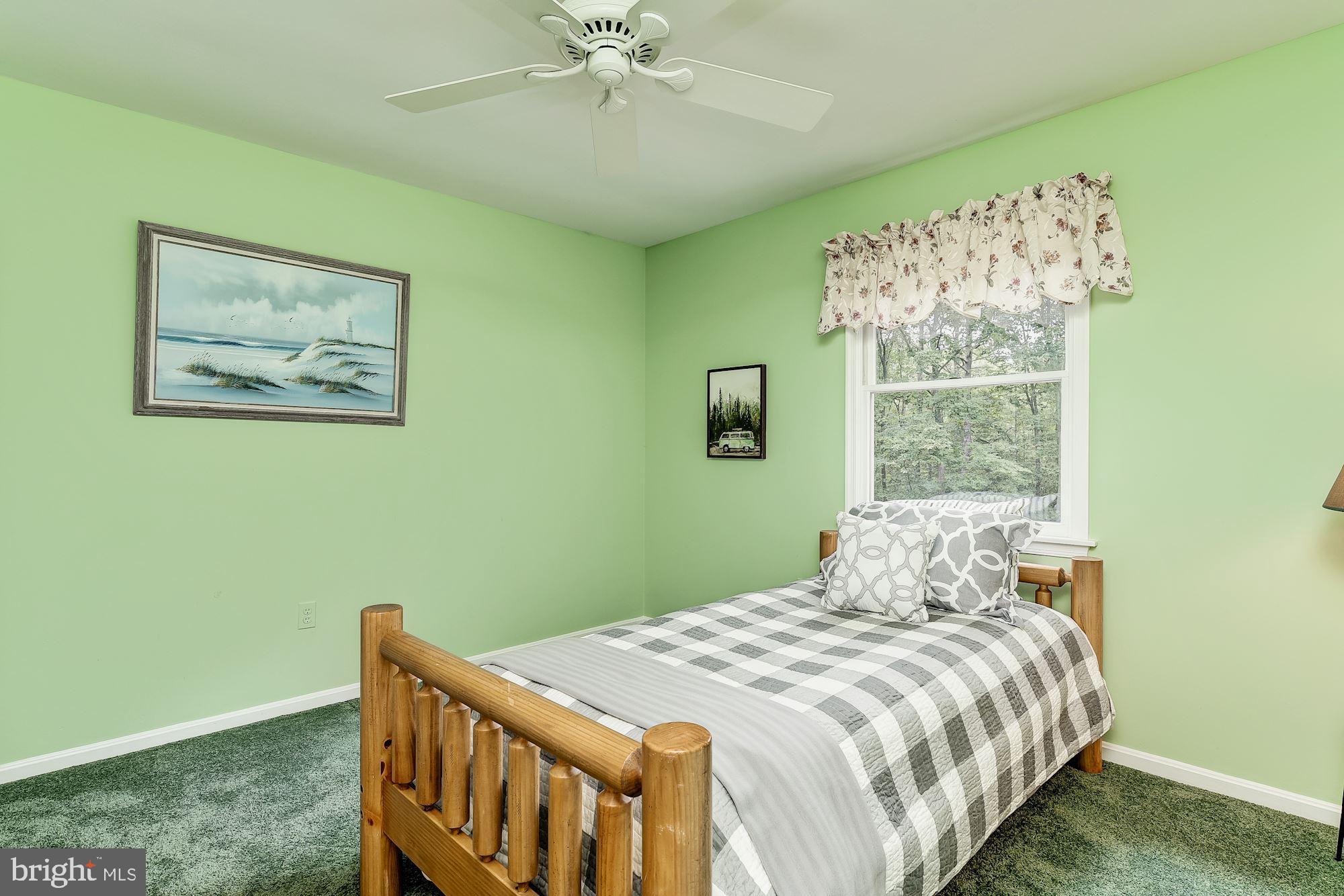 331 Edgewater Road Pasadena, MD 21122 - Photo 20 of 29 Bedroom