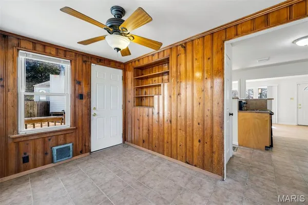 $94,900 | 2045 Bainbridge Drive, St. Louis, MO 63133
