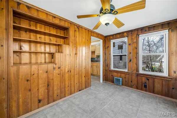 $94,900 | 2045 Bainbridge Drive, St. Louis, MO 63133