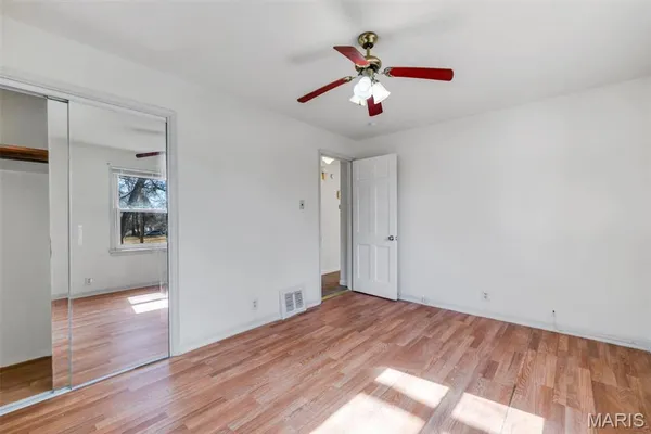 $94,900 | 2045 Bainbridge Drive, St. Louis, MO 63133