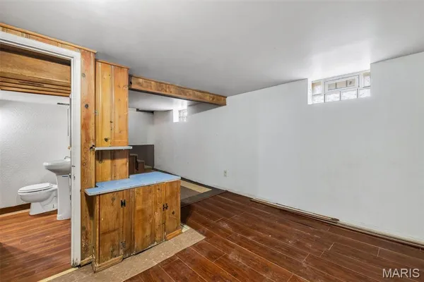 $94,900 | 2045 Bainbridge Drive, St. Louis, MO 63133