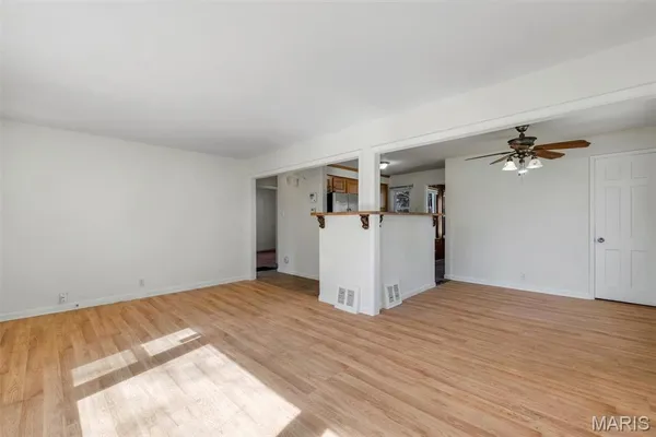 $94,900 | 2045 Bainbridge Drive, St. Louis, MO 63133