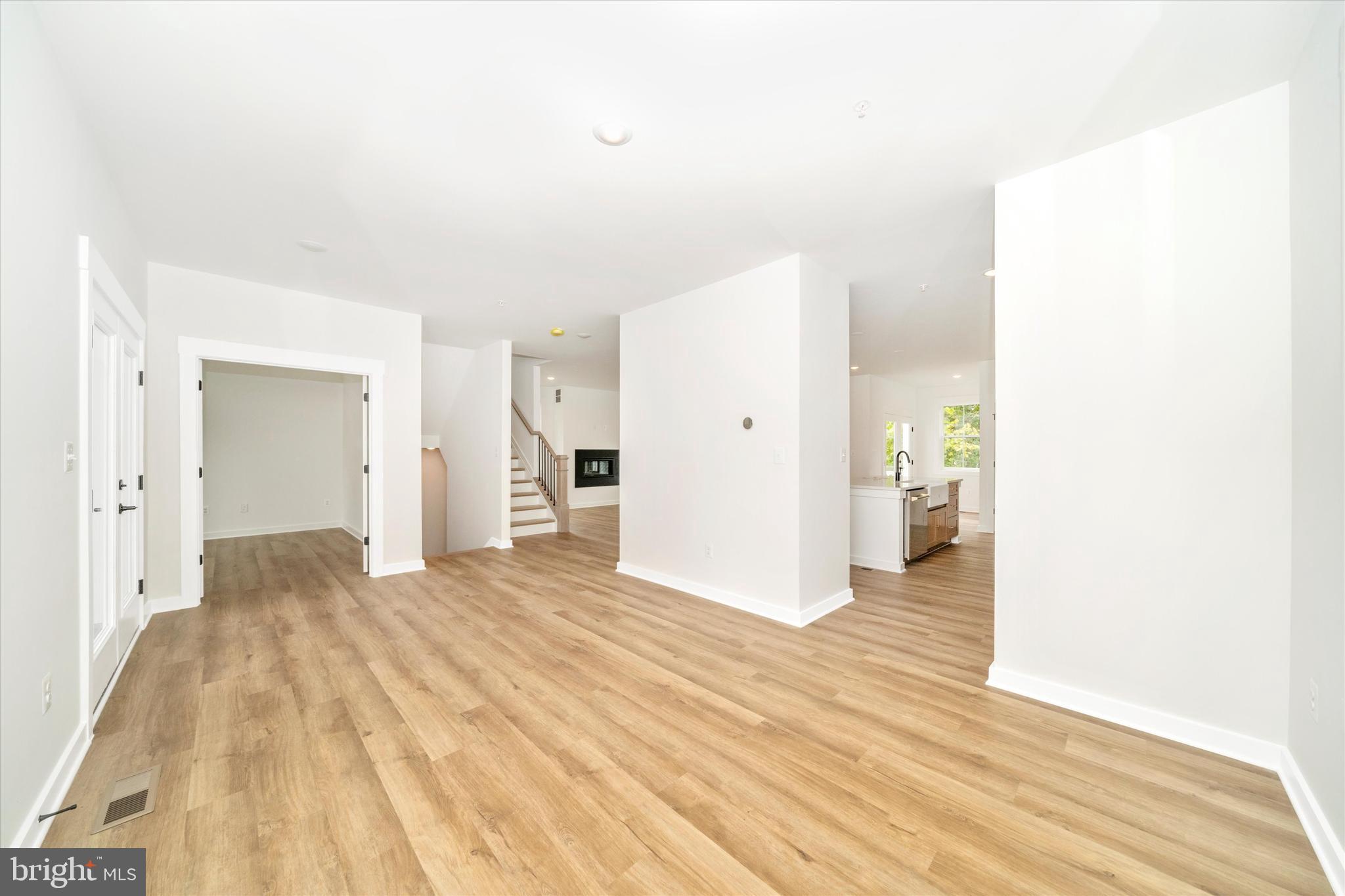 203 Riverside Drive Chester, MD 21619 - Photo 21 of 68 a bathroom with a sink and a mirror