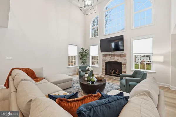 a living room with furniture or fireplace and a flat screen tv