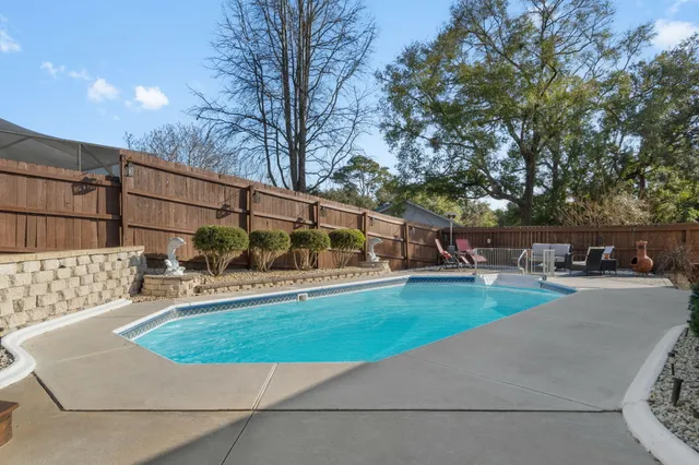 $569,000 | 216 Yellow Pine Court, Niceville, FL 32578