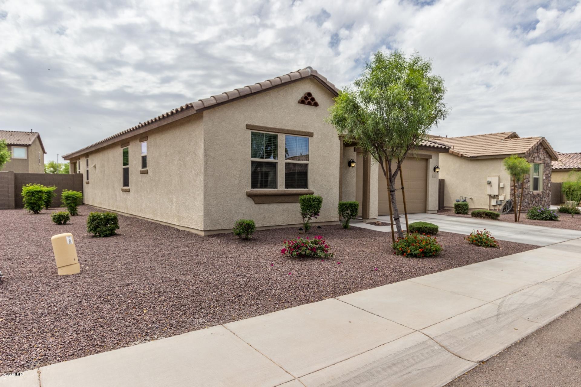 7531 West Darrel Road Laveen, AZ 85339 - Photo 3 of 30 Darrel (3)