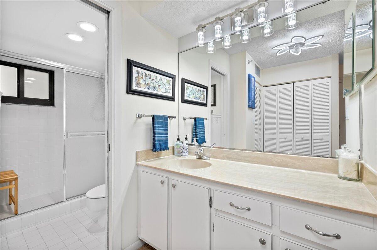100 Ocean Trail Way, Unit 107 Jupiter, FL 33477 - Photo 18 of 34 Primary Bathroom