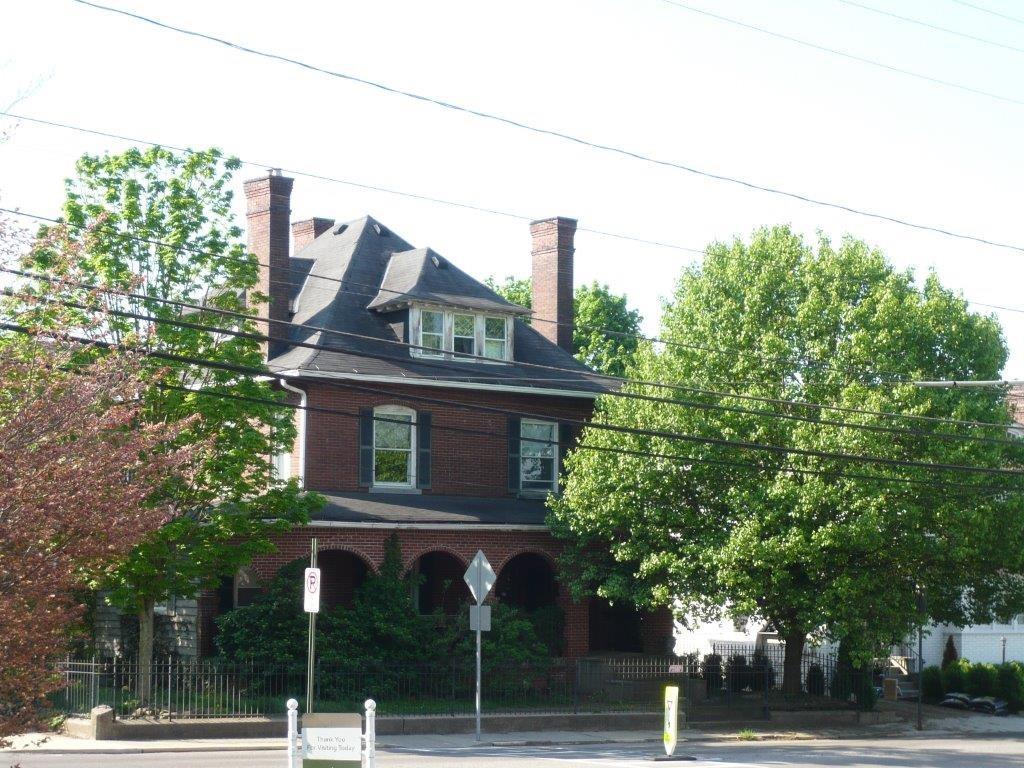 632 Blackburn Road Sewickley, PA 15143 - Photo 1 of 16 Three story brick property with level lot and mature plantings. Much of the yard fenced. Off street parking.Q quick stroll to all Village activities.