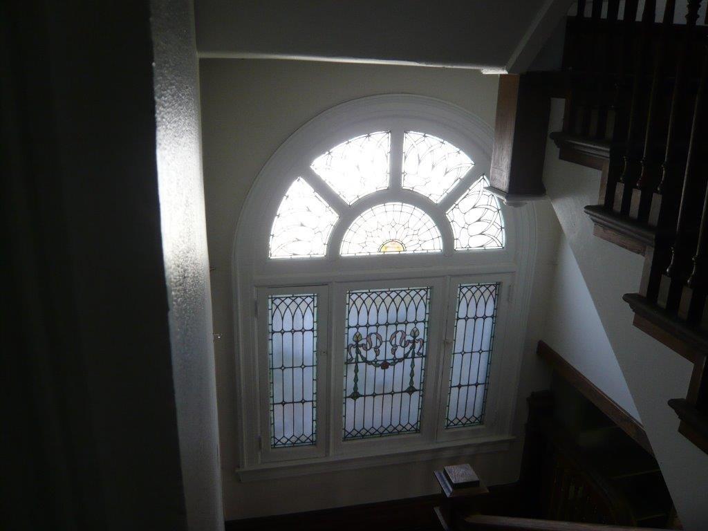 632 Blackburn Road Sewickley, PA 15143 - Photo 7 of 16 Stained glass window on landing.