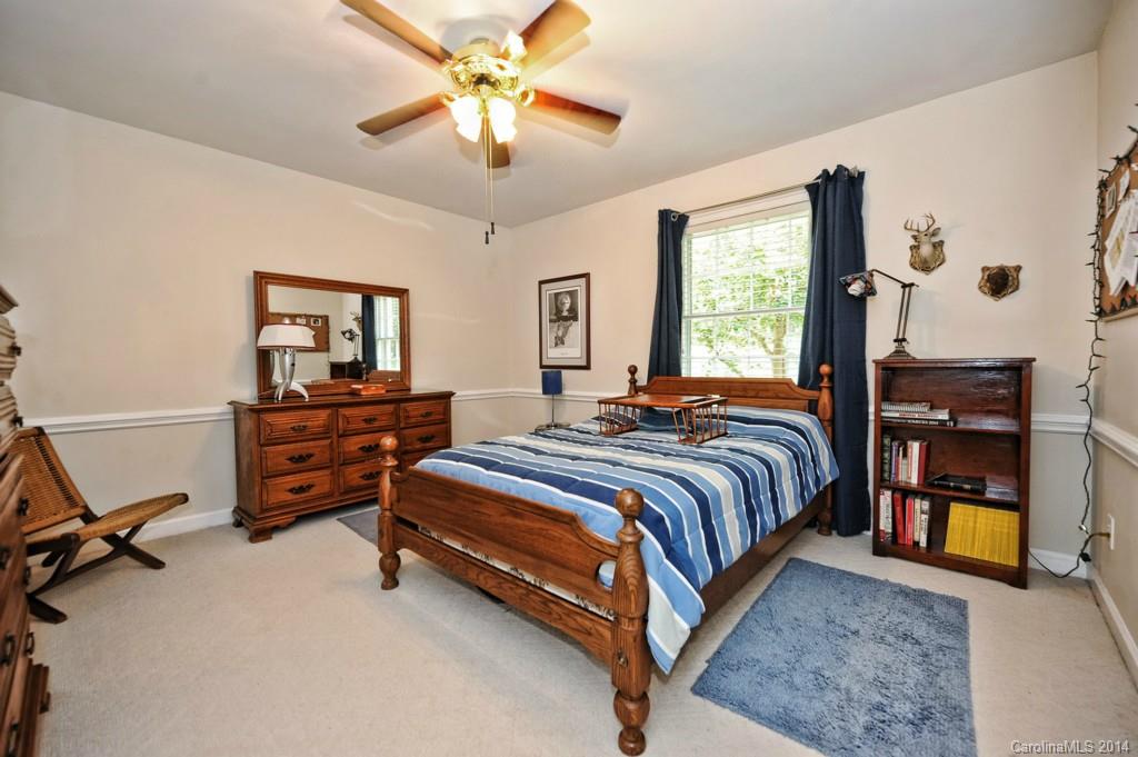 7101 Hopeton Road Charlotte, NC 28210 - Photo 15 of 24 Gallery Image 15