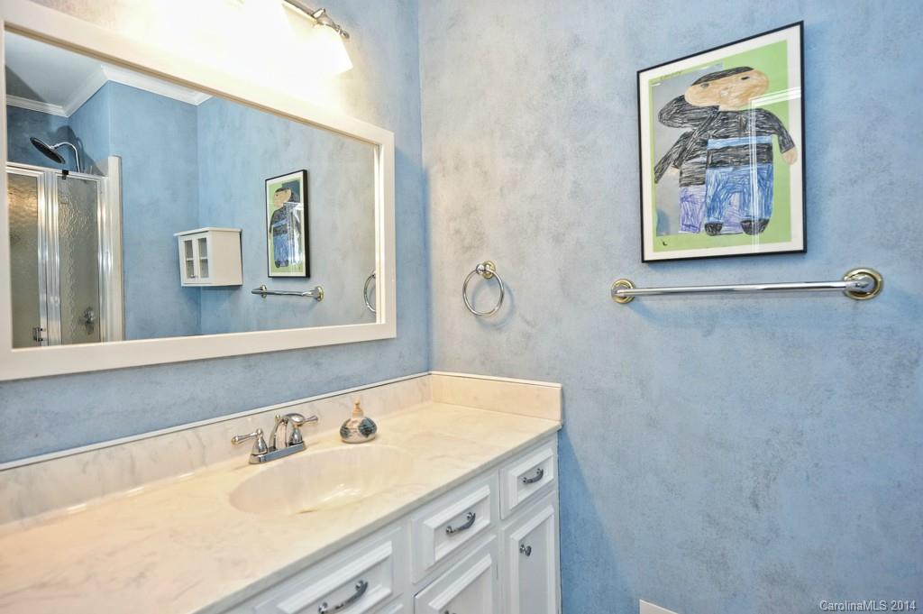 7101 Hopeton Road Charlotte, NC 28210 - Photo 16 of 24 Gallery Image 16