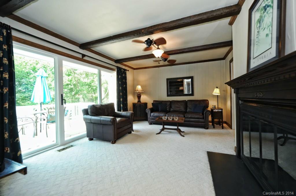 7101 Hopeton Road Charlotte, NC 28210 - Photo 5 of 24 Gallery Image 5
