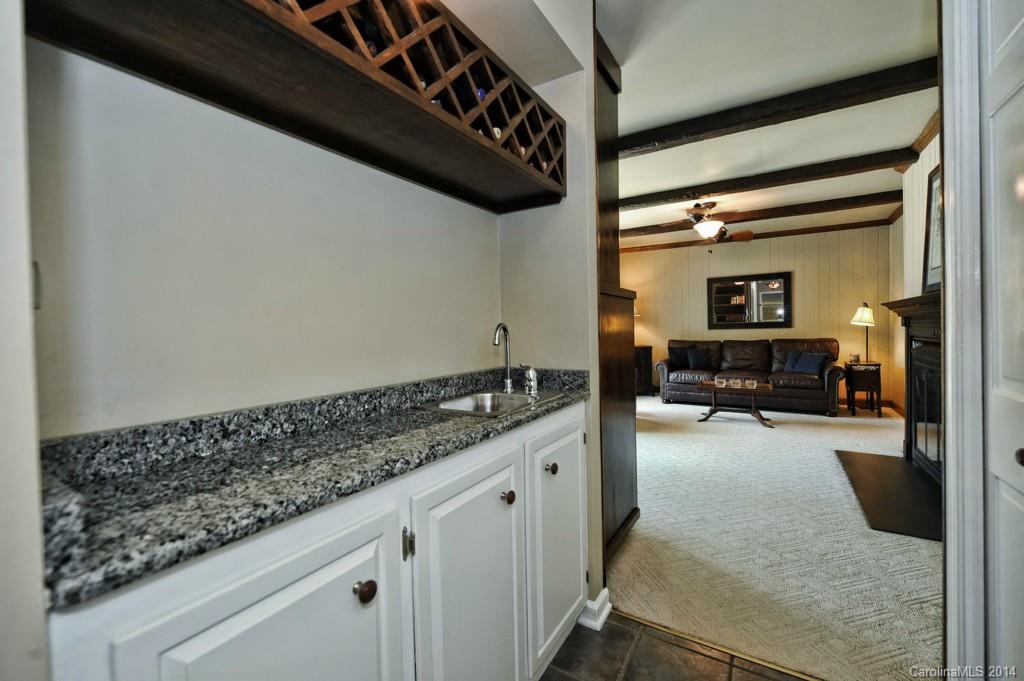 7101 Hopeton Road Charlotte, NC 28210 - Photo 7 of 24 Gallery Image 7