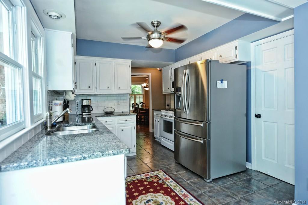 7101 Hopeton Road Charlotte, NC 28210 - Photo 9 of 24 Gallery Image 9
