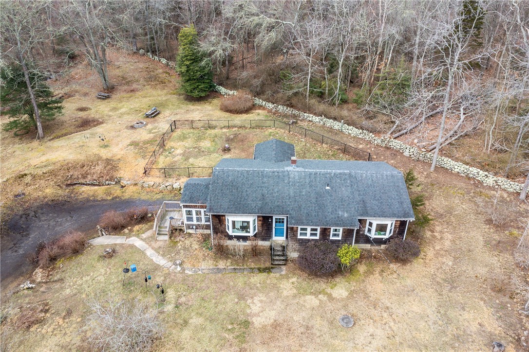 982 Wordens Pond Road South Kingstown, RI 02879 - Photo 12 of 27