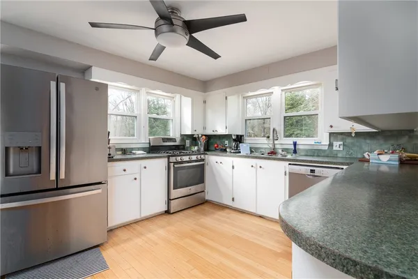 $574,900 | 982 Wordens Pond Road, South Kingstown, RI 02879