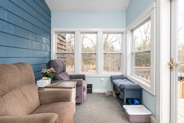 $574,900 | 982 Wordens Pond Road, South Kingstown, RI 02879
