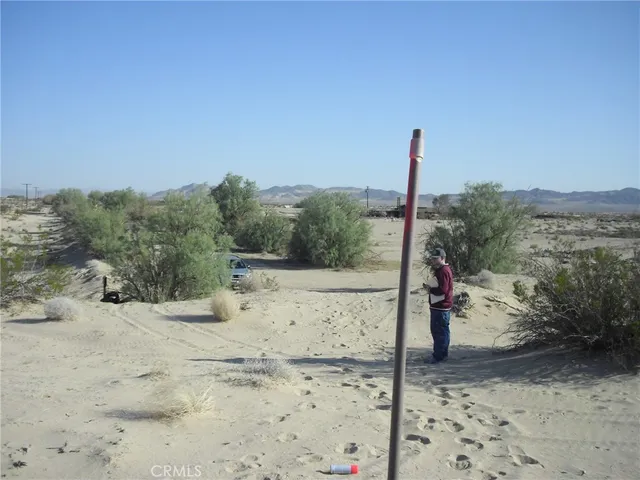 $30,000 | A Silver Valley Road, Newberry Springs, CA 92365