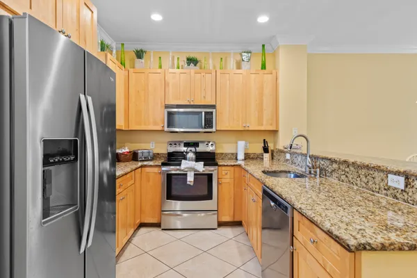 $849,000 | 2600 Overseas Highway, Unit 22, Marathon, FL 33050