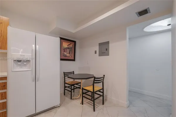 $2,850 | 2401 South Ocean Drive, Unit 305, Hollywood, FL 33019