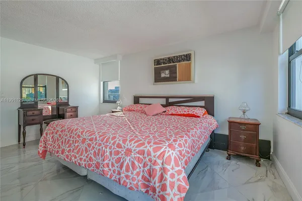 $2,850 | 2401 South Ocean Drive, Unit 305, Hollywood, FL 33019