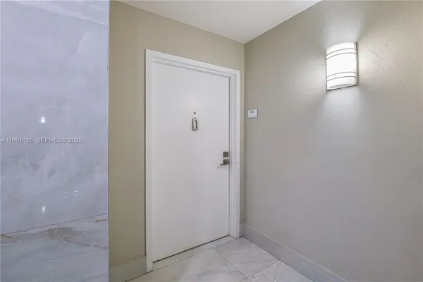 $2,850 | 2401 South Ocean Drive, Unit 305, Hollywood, FL 33019