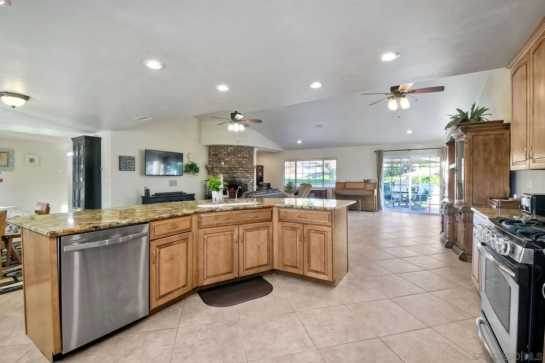 1440 Los Conejos Road Fallbrook, CA 92028 - Photo 8 of 31 Gallery Image 8