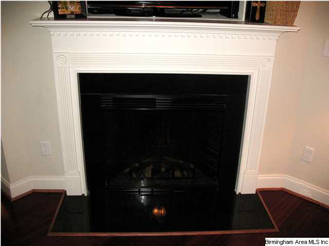 308 Union Station Way Calera, AL 35040 - Photo 3 of 16