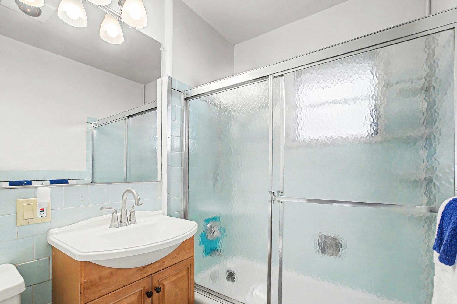 2406 Madison Street Cambria, CA 93428 - Photo 16 of 34