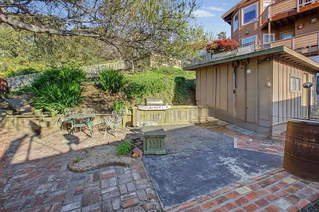$699,000 | 2406 Madison Street, Cambria, CA 93428
