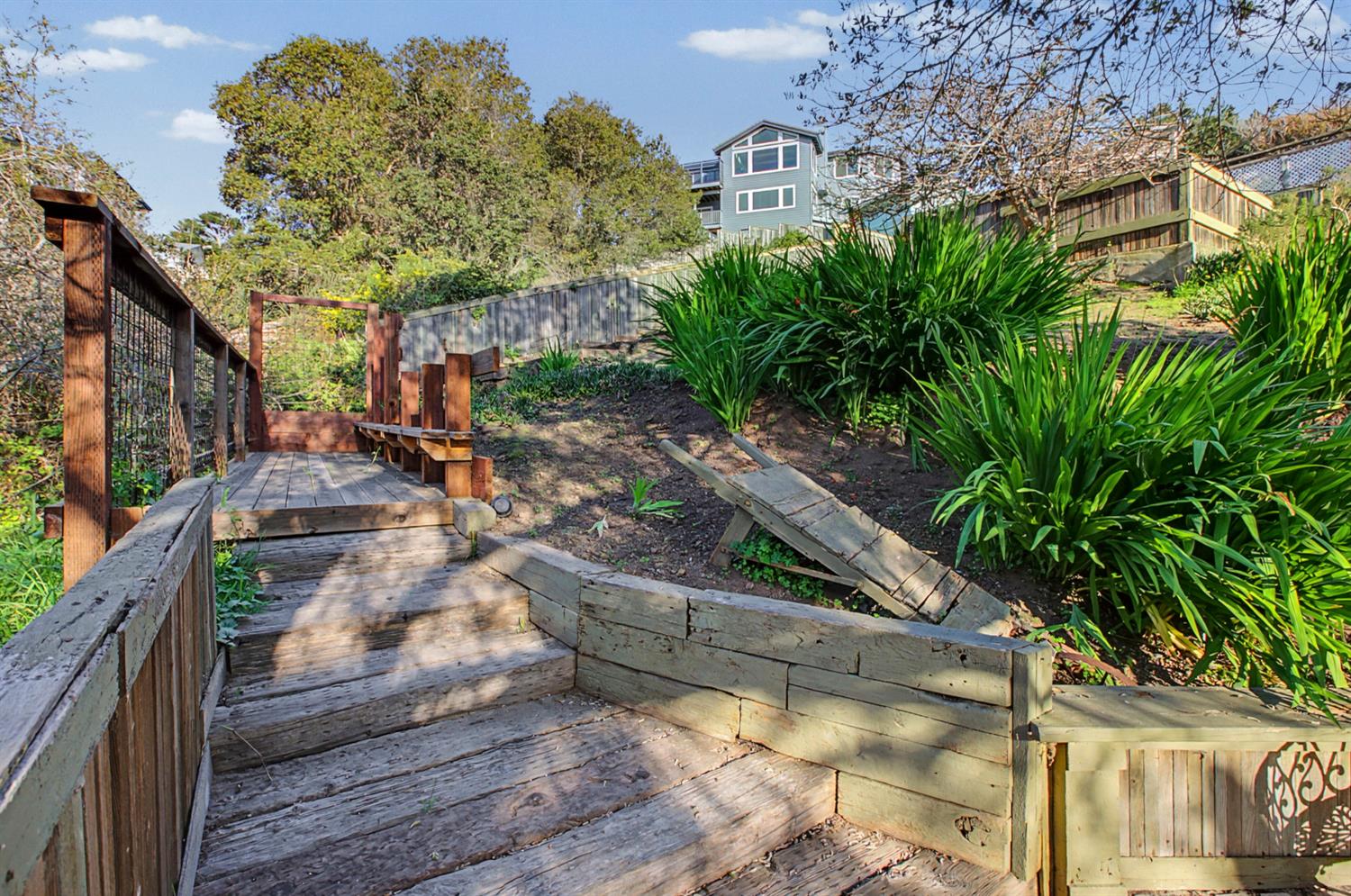 2406 Madison Street Cambria, CA 93428 - Photo 18 of 34