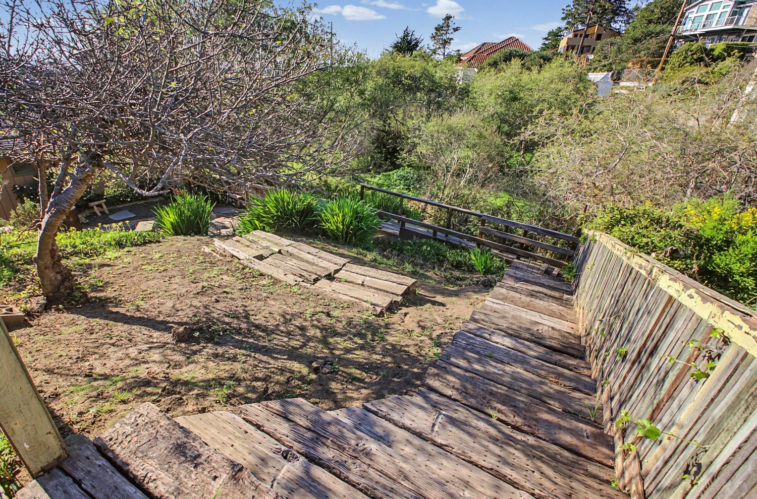 2406 Madison Street Cambria, CA 93428 - Photo 26 of 34