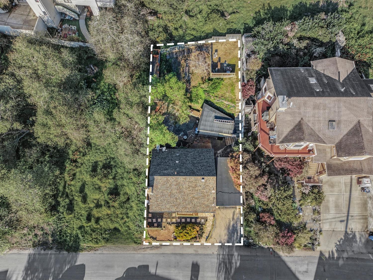 2406 Madison Street Cambria, CA 93428 - Photo 27 of 34