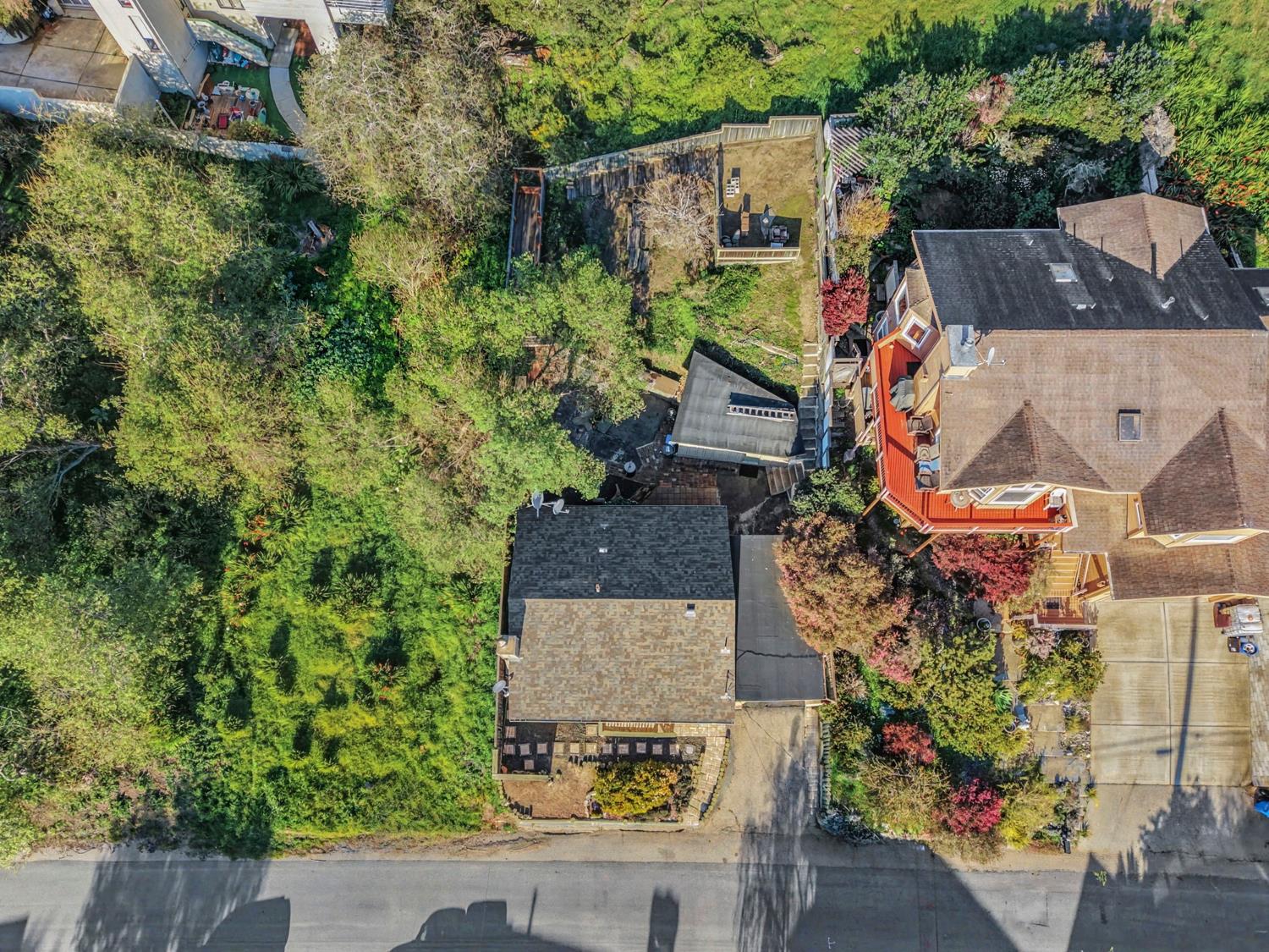 2406 Madison Street Cambria, CA 93428 - Photo 32 of 34