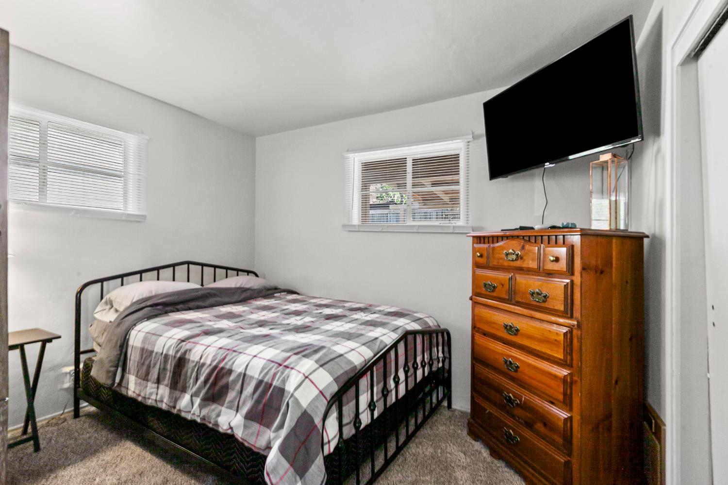 2406 Madison Street Cambria, CA 93428 - Photo 7 of 34