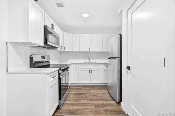 $2,635 | 1591 Jesup Avenue, Unit 4B | Morris Heights