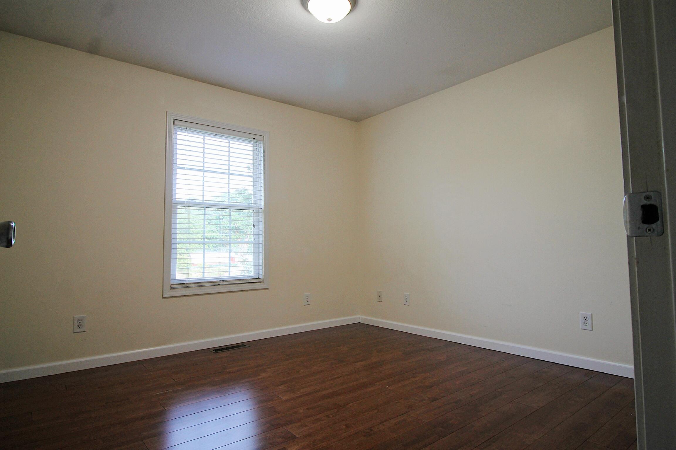 1040 Keller Road Afton, TN 37616 - Photo 33 of 43 IMG_0027