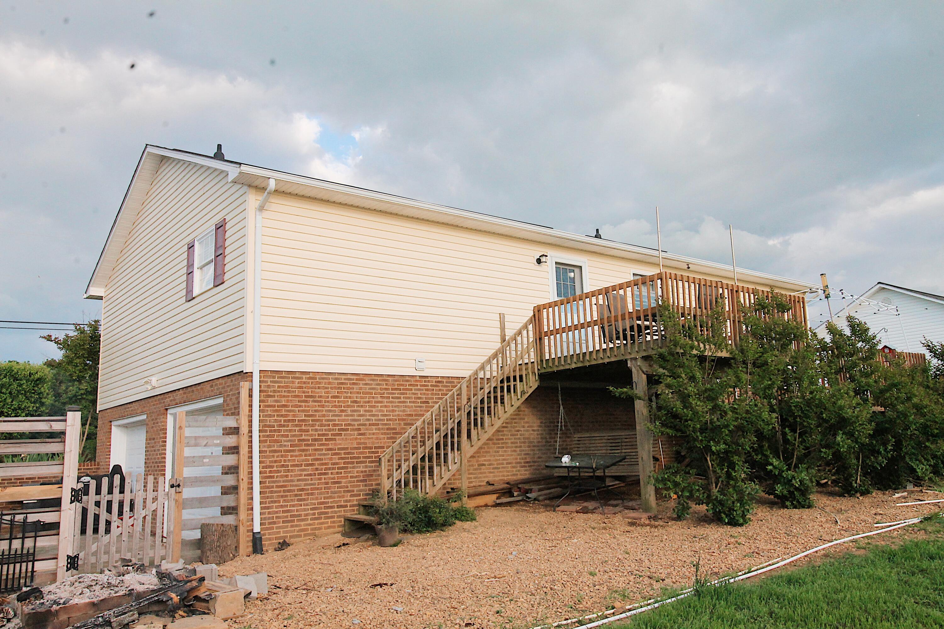 1040 Keller Road Afton, TN 37616 - Photo 6 of 43 IMG_0125