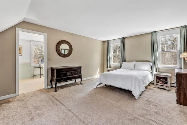 $875,000 | 5 Briar Patch Road, Osterville, MA 02655