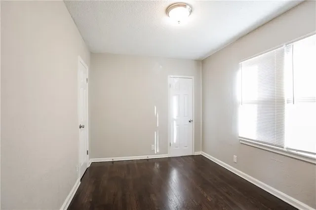 $1,315 | 7003 Jackson Avenue, Kansas City, MO 64132