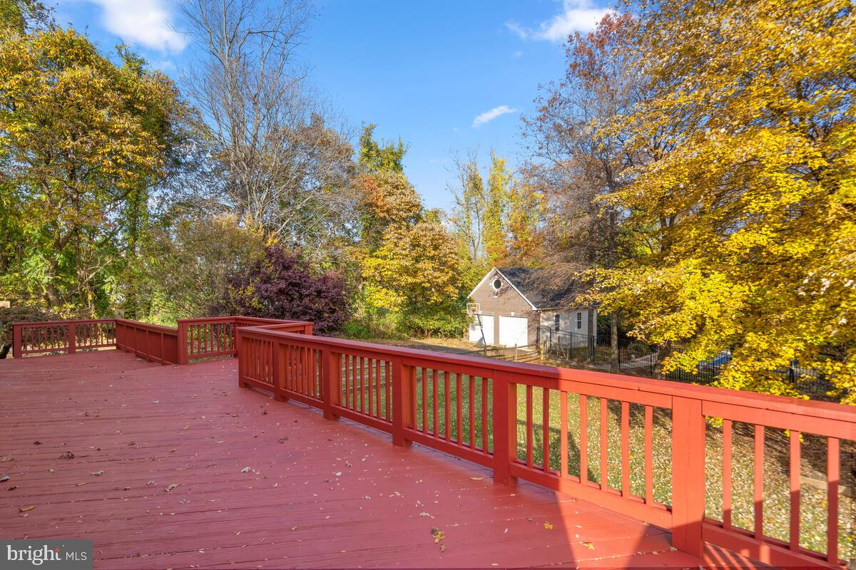 19127 Muncaster Road Derwood, MD 20855 - Photo 55 of 71 Gallery Image 55
