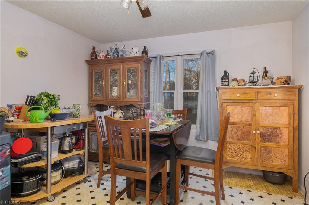 330 Old Camp Road Denton, NC 27239 - Photo 6 of 18 Gallery Image 6