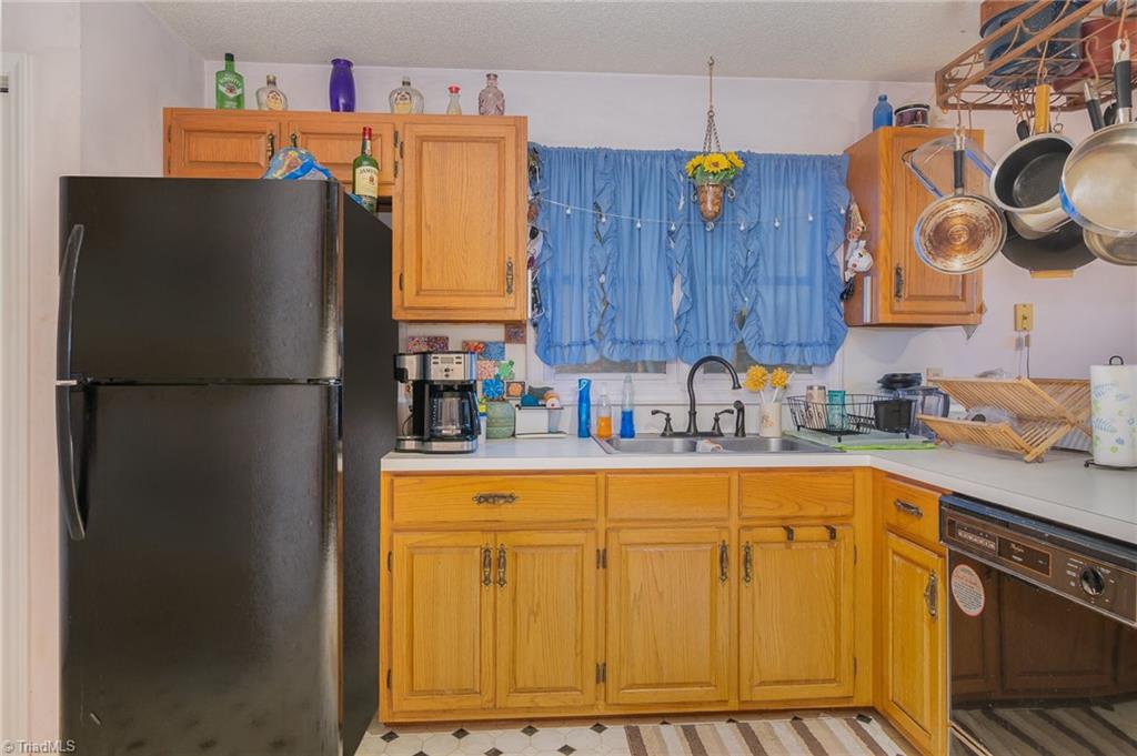 330 Old Camp Road Denton, NC 27239 - Photo 9 of 18 Gallery Image 9