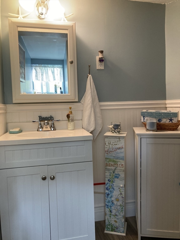 13 Thompson Road, Unit A Bourne, MA 02532 - Photo 21 of 31