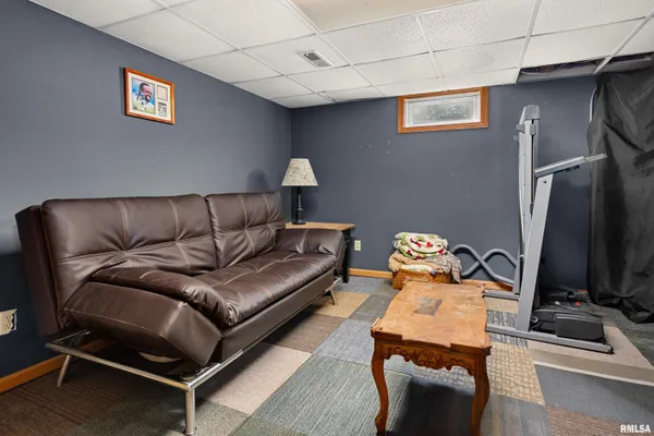 $199,900 | 1215 Maple Lane, East Peoria, IL 61611