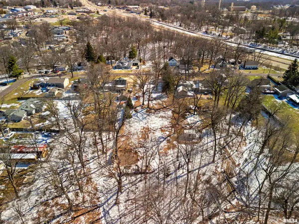 $199,900 | 1215 Maple Lane, East Peoria, IL 61611