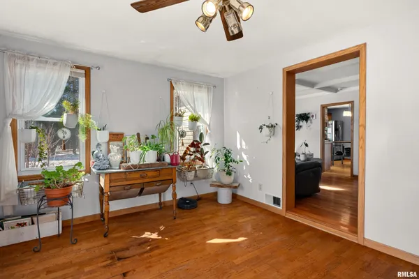 $199,900 | 1215 Maple Lane, East Peoria, IL 61611