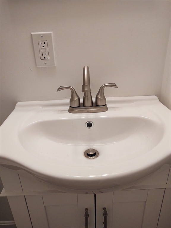 3 Leonard Road, Unit 3 Boxborough, MA 01719 - Photo 18 of 31 a close view of sink