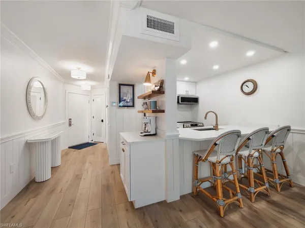 $399,900 | 3113 Tennis Villas, Captiva, FL 33924